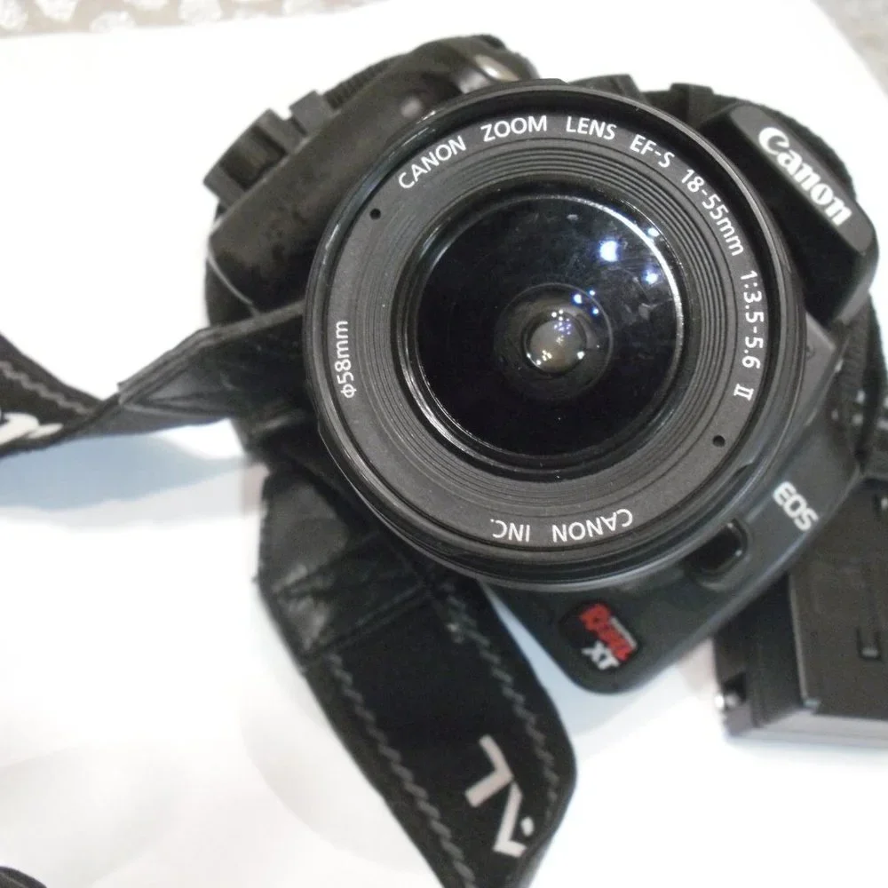 Canon Lebel XT EOS
